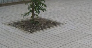 Качественная тротуарная плитка серого цвета в Белой Калитве в октябре