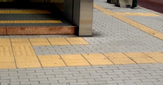 Тактильная плитка ПВХ в Белой Калитве - купить от 726 руб. в ТротуарнаяПлитка