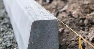 Установка бордюров для тротуарной плитки в Белой Калитве - цена от 830 руб.