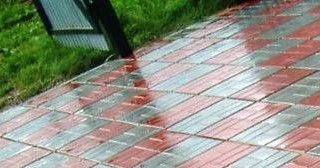 Профессиональная укладка цементной тротуарной плитки в Белой Калитве в октябре