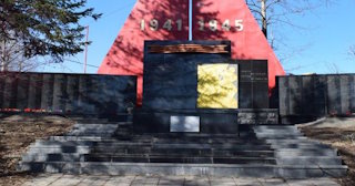 Профессиональное благоустройство памятников в Белой Калитве в октябре