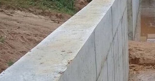 Строительство подпорной стенки из бетона в Белой Калитве в октябре